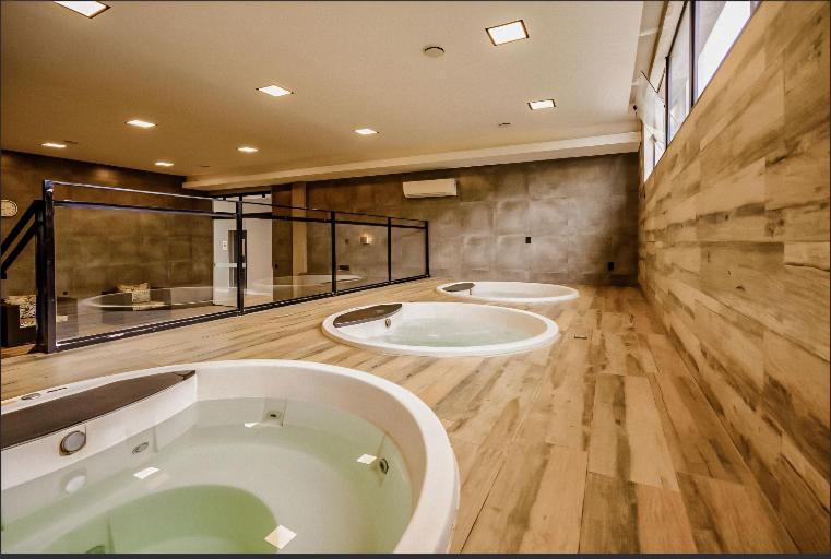 Quarto Hotel Beto Carrero Penha Penha  Dış mekan fotoğraf